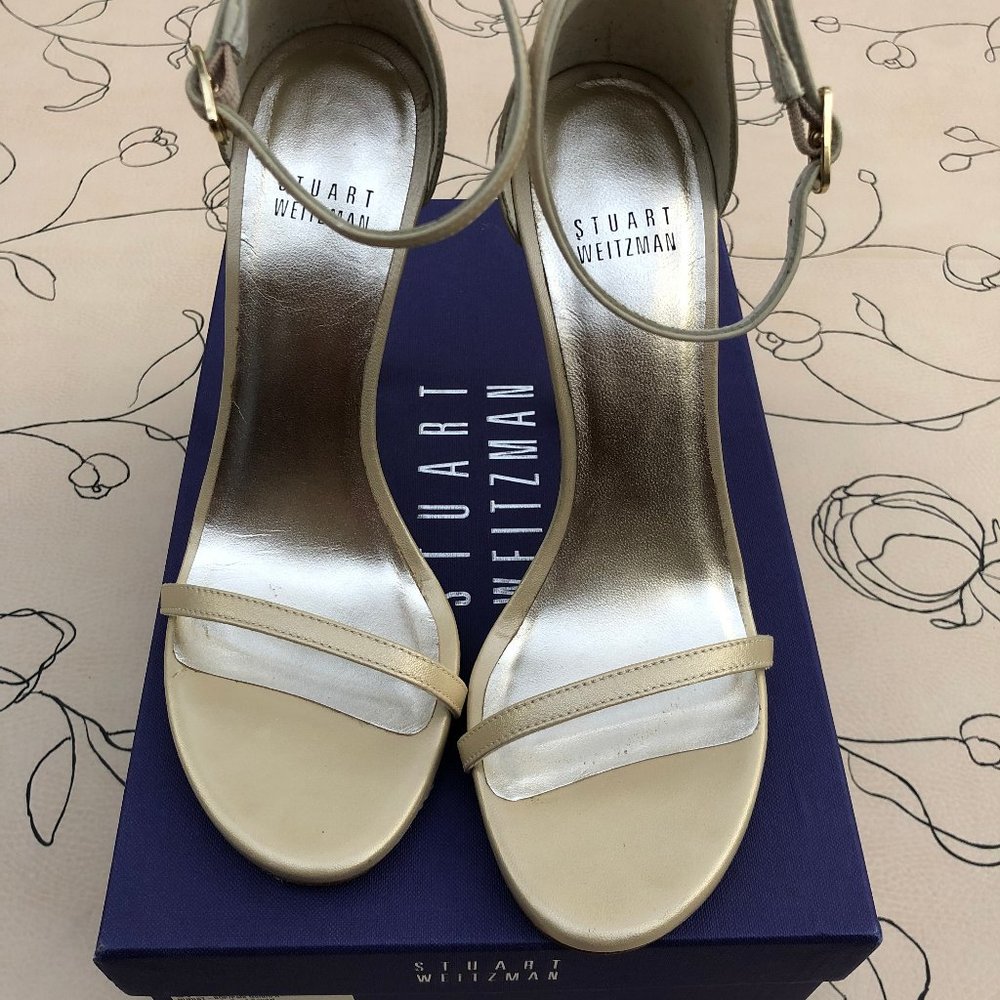 Stuart Weitzman Nudist Pale Gold 6.5